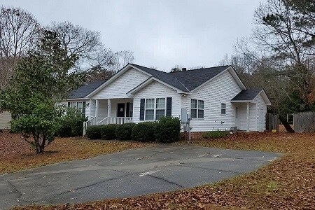Primary Photo - 361 Chickadee Ln