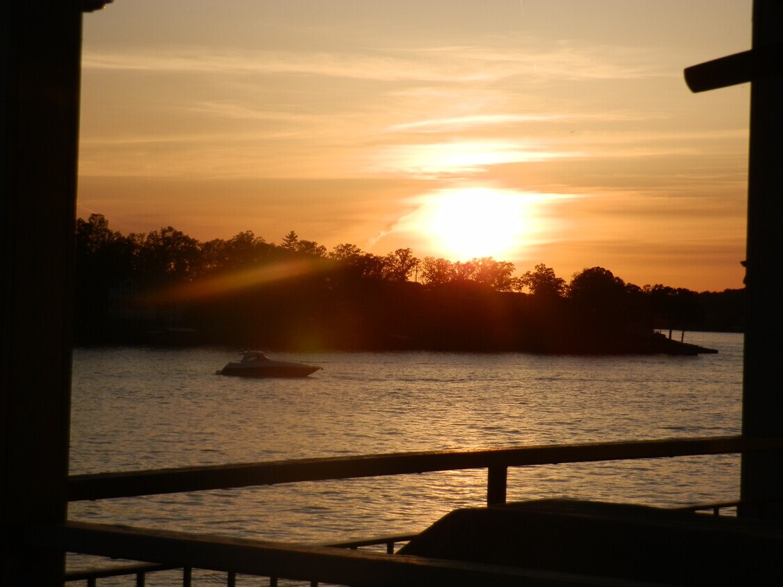 Sunset from deck - 4897 Bridgepointe Dr