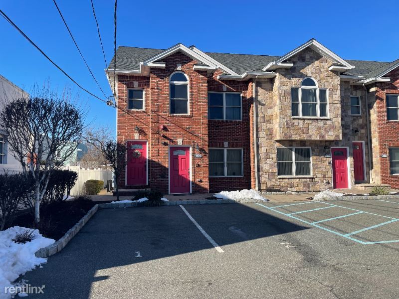 Primary Photo - 2 br, 2 bath Condo - 43 Schuyler Ave 105 U...