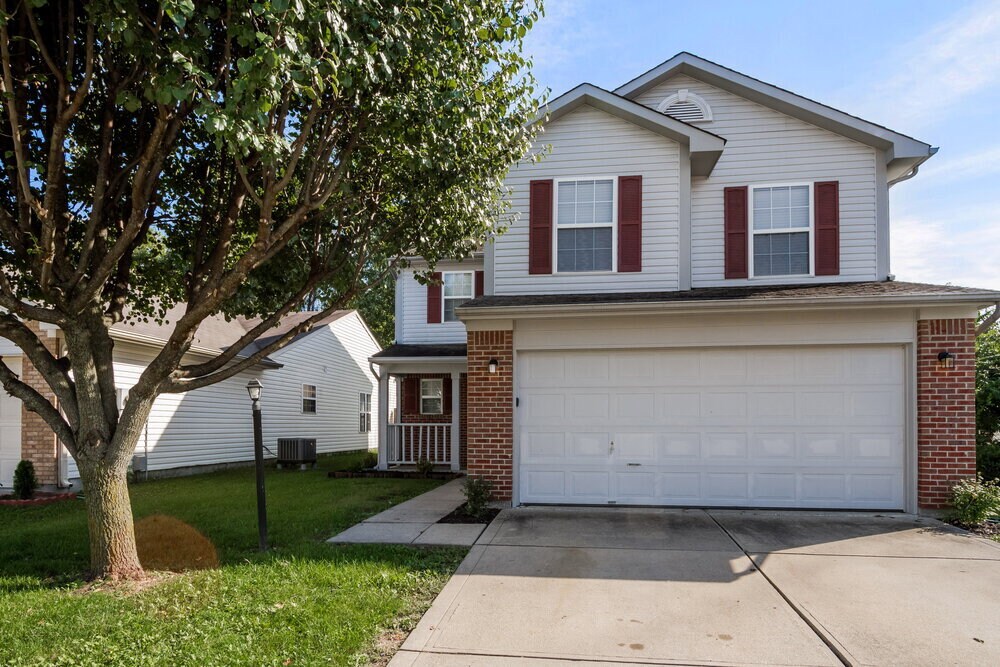 Foto principal - 707 Deer Trail Dr