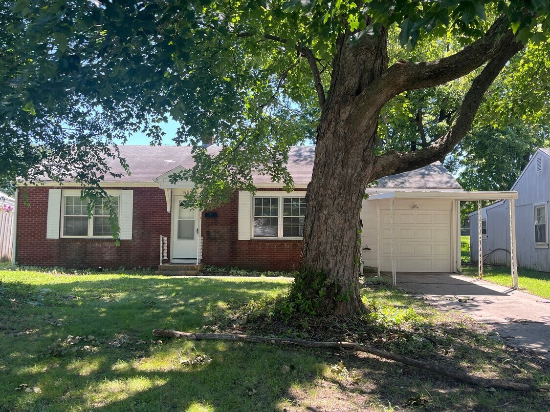 Primary Photo - Sit Back, Relax. Your New home Awaits.