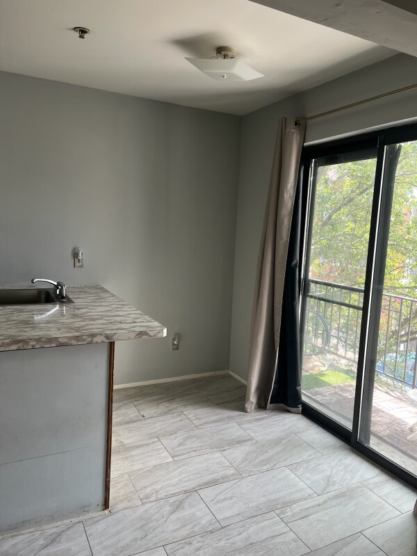 Foto del edificio - 53 Poplar St