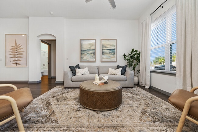 Building Photo - Ebbtide Villas and Flats