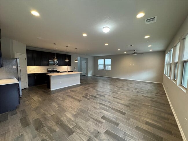 Building Photo - 13505 Feldspar Dr