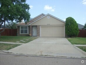 Building Photo - 4208 Glennwood Dr