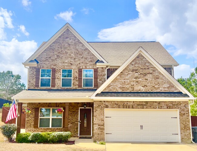 Building Photo - 31 White Pine Way