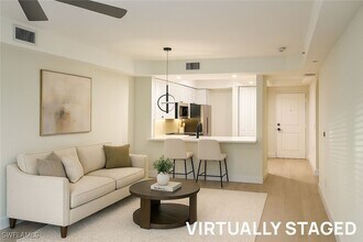 Building Photo - 1100 Pine Ridge Rd