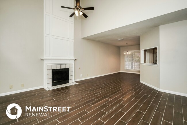 Building Photo - 8643 Silent Oaks