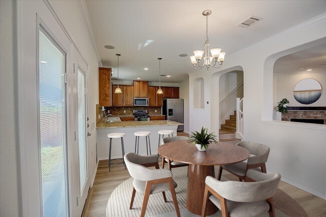 Foto del edificio - 6800 Sunderland Trail