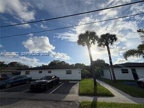Building Photo - 2769 NW 58th Terrace