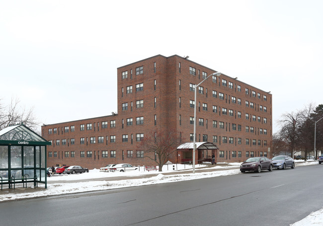 Building Photo - Chancellor Apartments