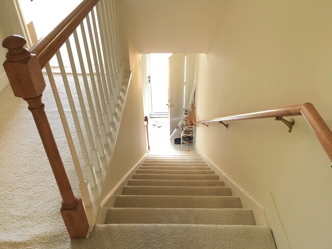 Foto del edificio - 3345 Golf Club Ln