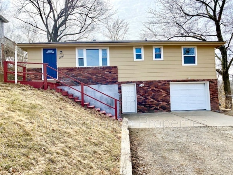 501 Arehart Ln, Platte City, MO 64079 House for Rent in Platte City