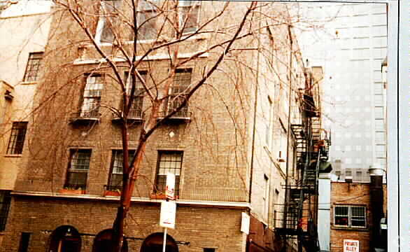Building Photo - 19 E Cedar St