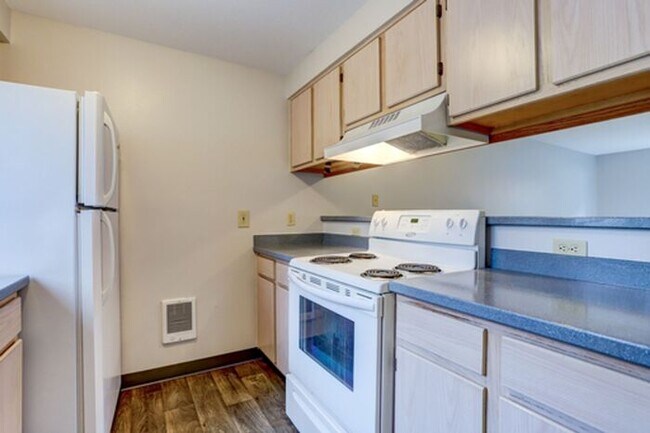 Foto del edificio - INCREDIBLE 2-bed/1.5bath Town House- AND I...