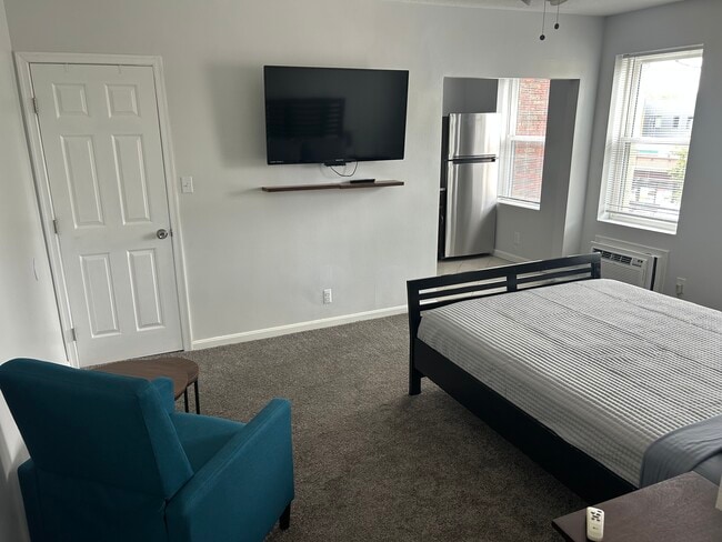 Building Photo - 3719 12th St NE