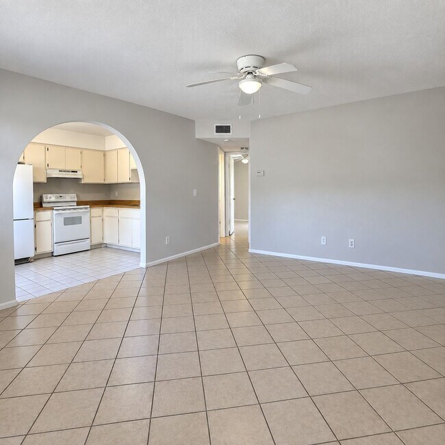 Foto del edificio - 4777 Orange Grove Blvd
