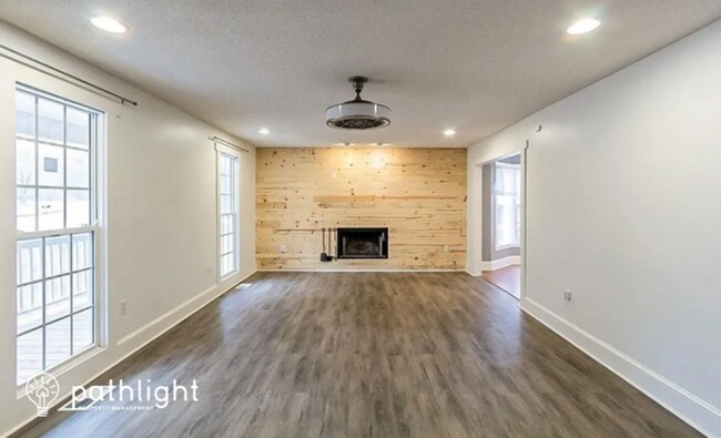 Foto del edificio - 35 Oliver Court