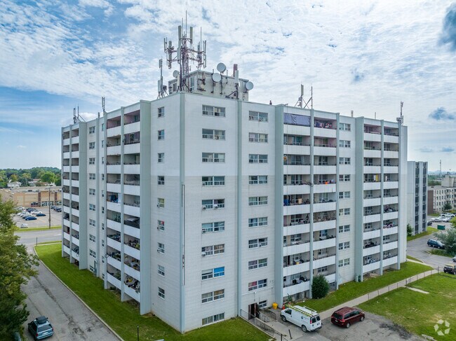 Photo du bâtiment - 99 Kennedy