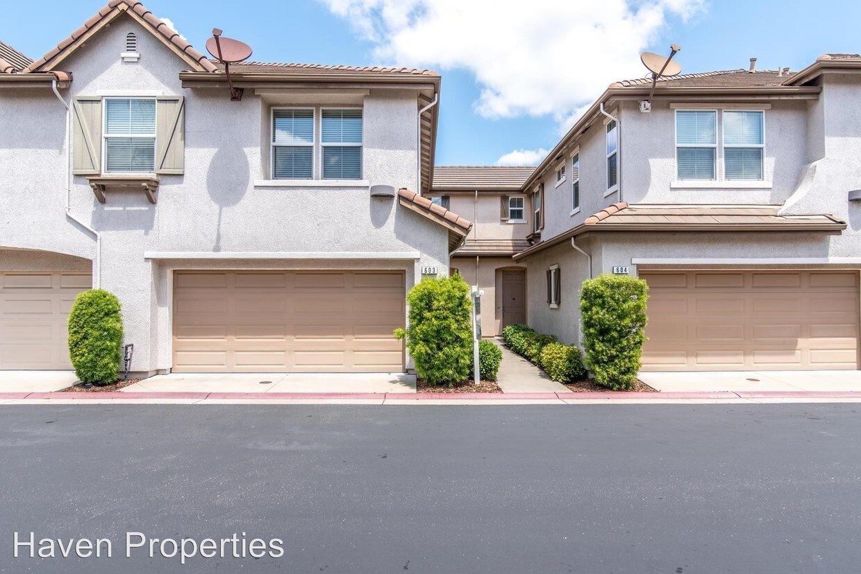 Foto principal - 2 br, 2 bath House - 603 Picasso Way