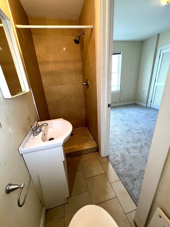 Private Bathroom - 1704 Cecil B Moore Ave