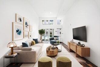 Building Photo - 900 Rainier