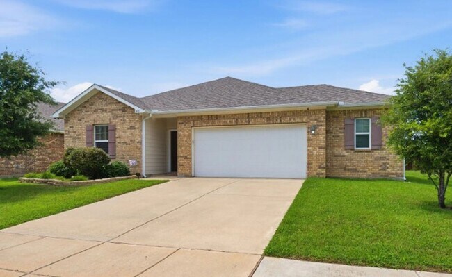 Foto del edificio - 405 Willow Creek Dr