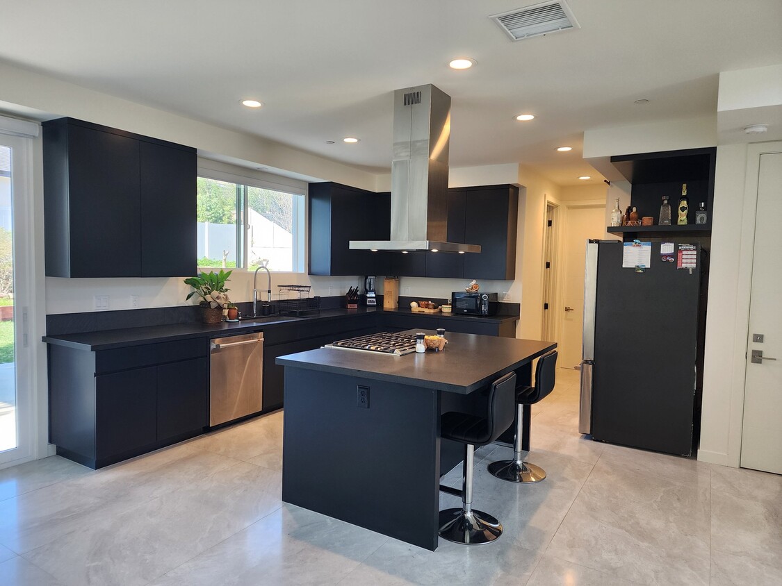 Foto del edificio - 417 Heidelberg Ave