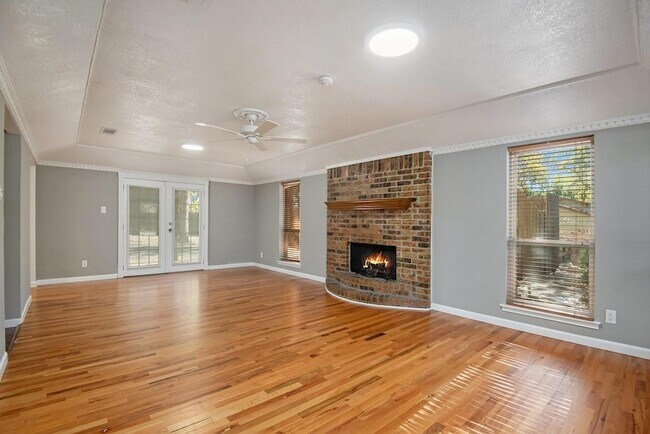 Building Photo - 6509 Ponderosa Ln