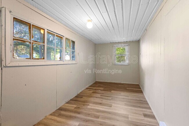 Foto del edificio - 120 W 3rd St