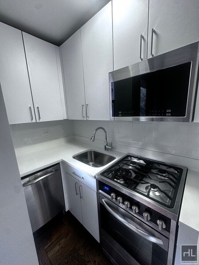 Foto del edificio - EAST 35 STREET