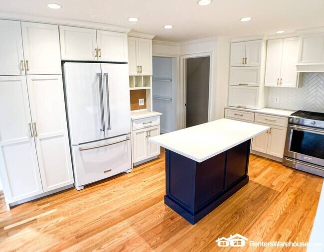 Foto del edificio - 1525 Cottage Ln