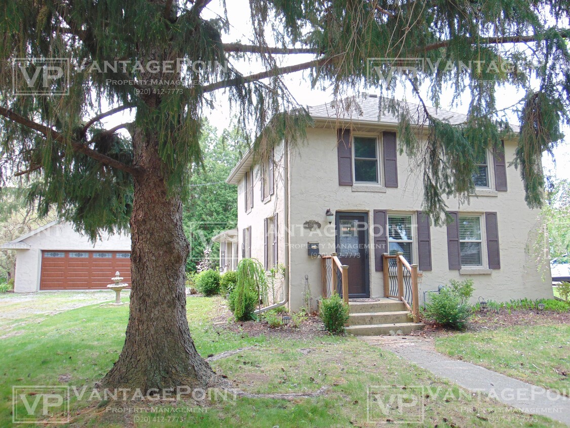 Primary Photo - 1429 Dousman St