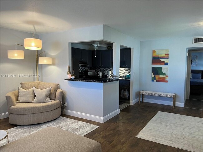 Building Photo - 134 Monaco Ct