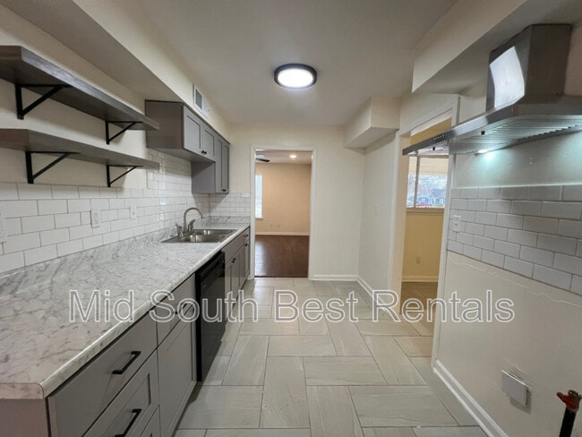 Building Photo - 4671 Deep Brook Dr
