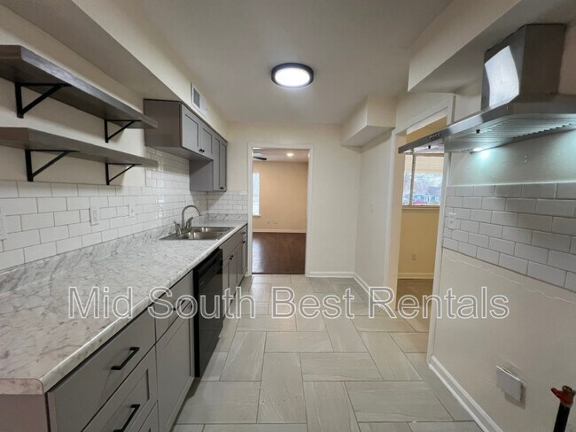 Foto del edificio - 4671 Deep Brook Dr