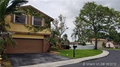 Building Photo - 13730 Newport Manor
