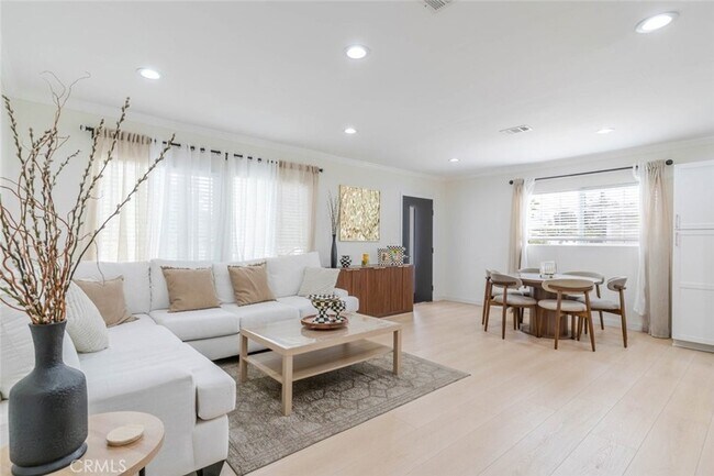 Foto del edificio - 12300 Stagg St