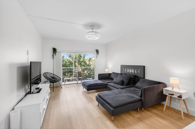 Foto del edificio - 50 SW 3rd Ave