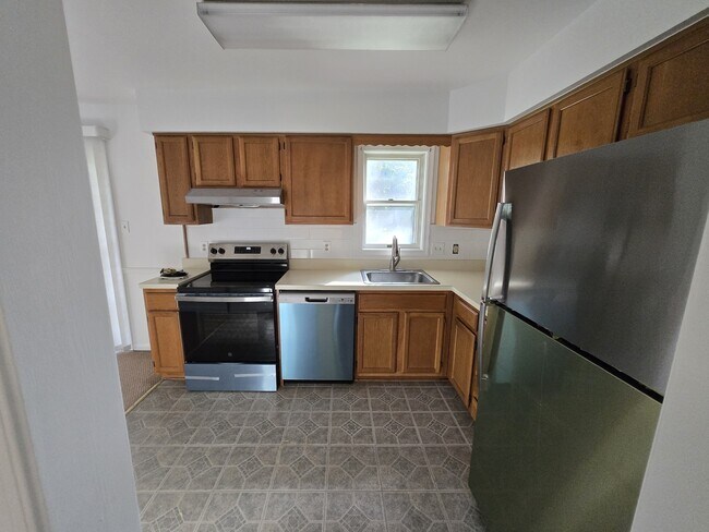 Foto del edificio - 5801 Harrison Ave