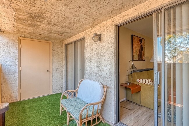 Foto del edificio - 8433 Hearth Dr