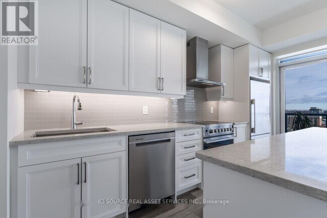 Building Photo - 500 Brock Ave