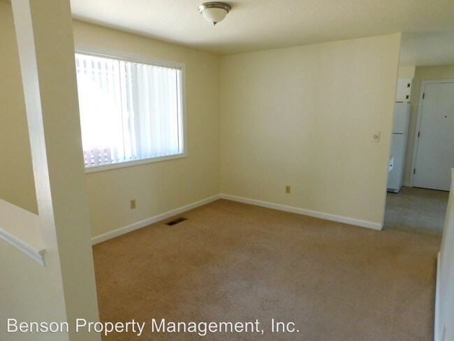 Building Photo - 3 br, 1.5 bath House - 3843 SE 151st Ave