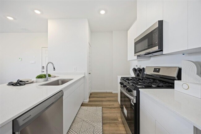 Foto del edificio - 5930 Manning Oaks St