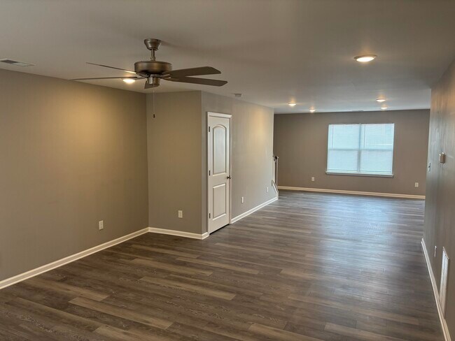 Building Photo - 2313 Tanksley Way