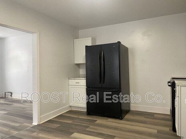 Foto del edificio - 124 S Chillicothe St