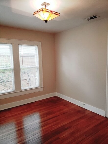 Building Photo - 5813 Llano Ave