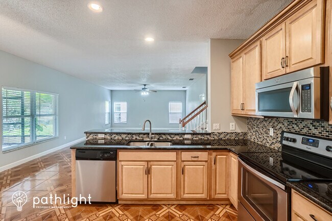 Building Photo - 421 Augustine Court, Oviedo, FL, 32765