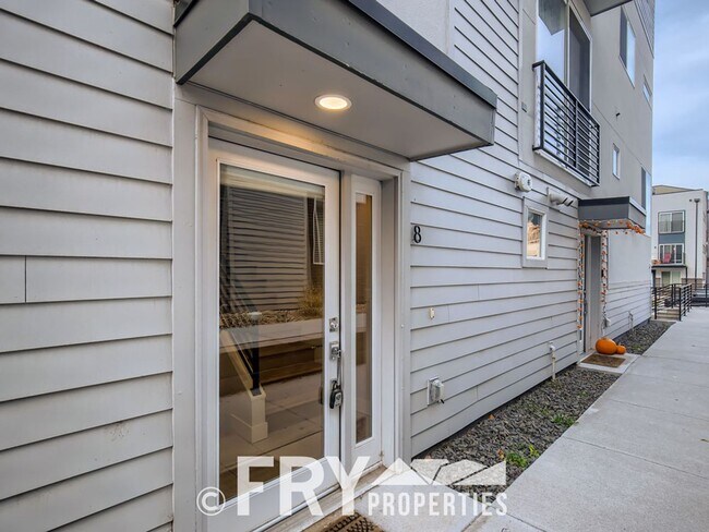 Building Photo - 1274 Quitman St