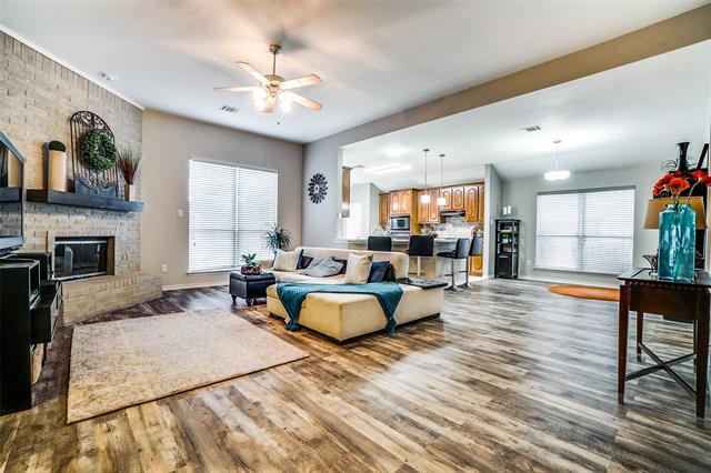 Building Photo - 15555 Wrangler Dr
